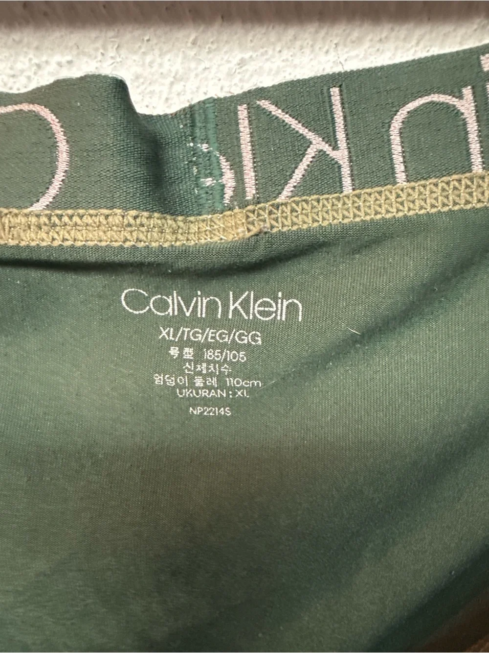 Calvin Klein calvin klein